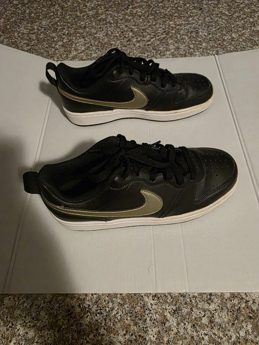 Nike size 5y